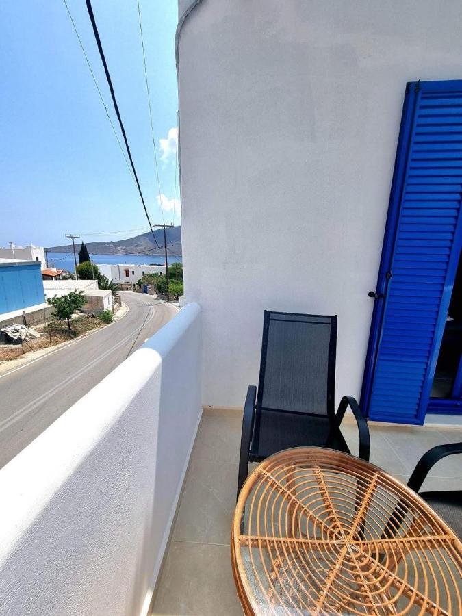 Livadia  Dionysia Apartments מראה חיצוני תמונה